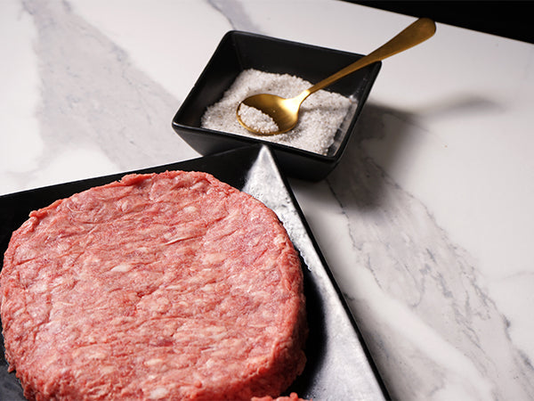 Australian Wagyu hamburger patties 16 or 32 oz close up 2 - Halal Wagyu Burger Patties