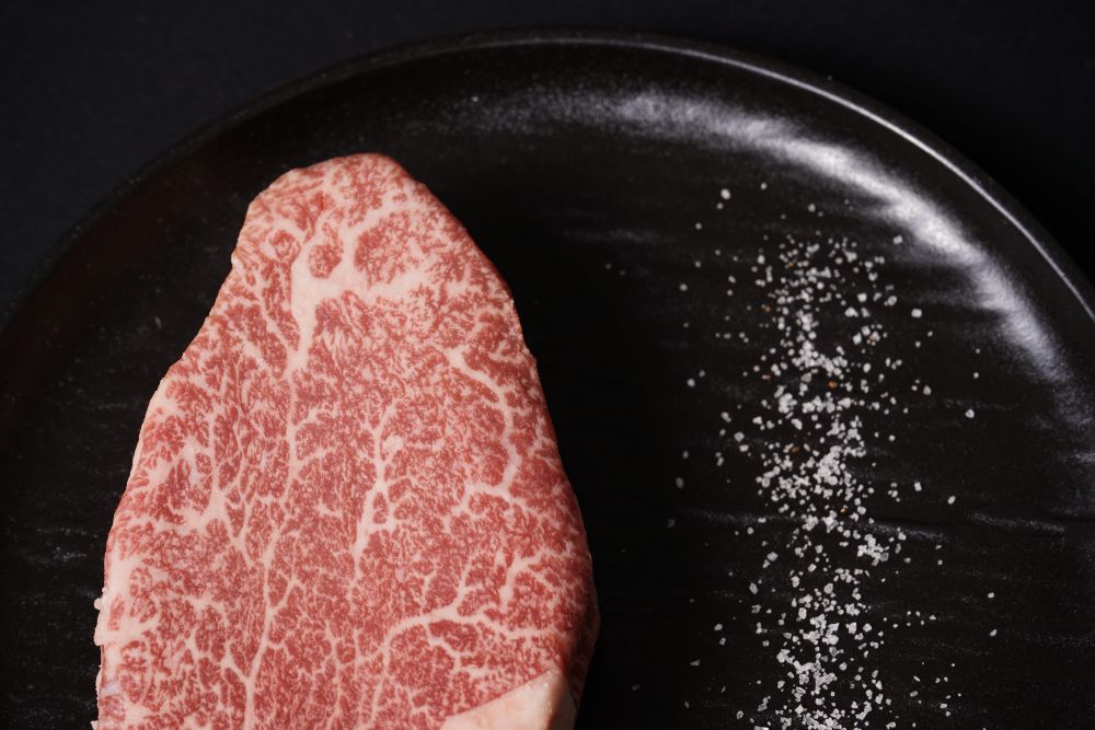 Japanese A5 Wagyu | Kagoshima | Filet Mignon I BMS 9 | 8oz - The Meatery